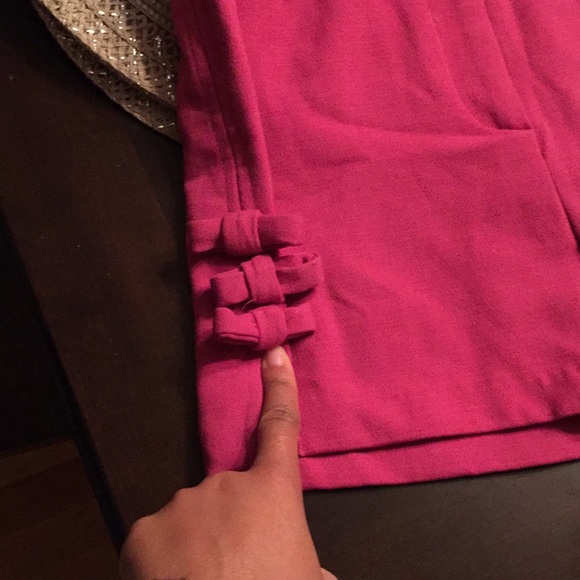 Berry colored ASOS shorts size 8 US never worn - Picture 3 of 7